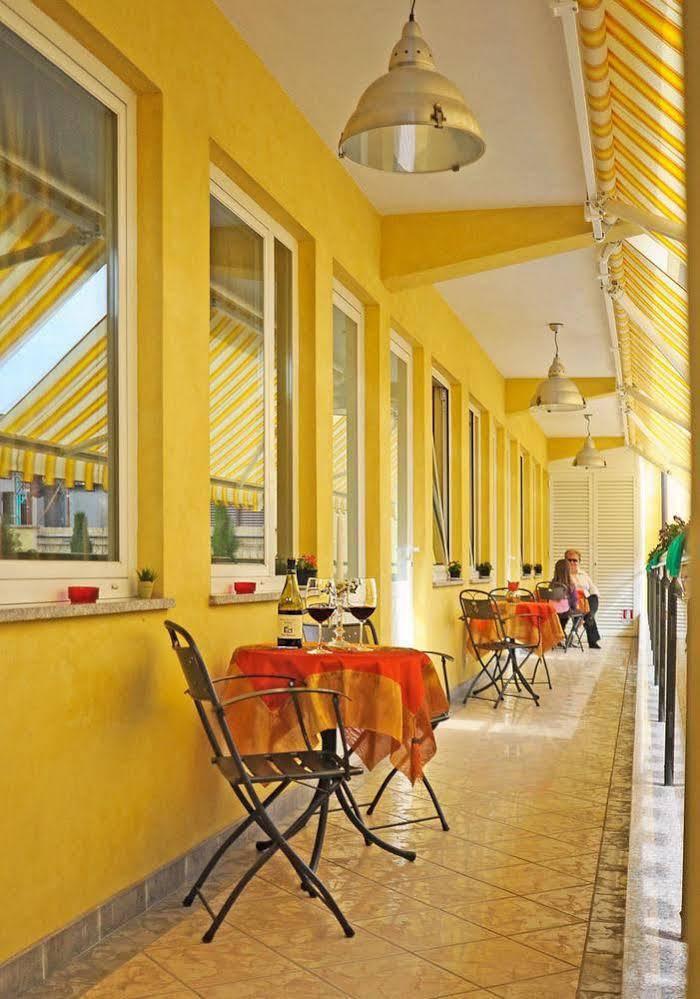 B&B Ai Cipressi Λούκα Εξωτερικό φωτογραφία